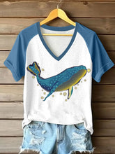 Damen-Seewal bedrucktes T-Shirt mit V-Ausschnitt